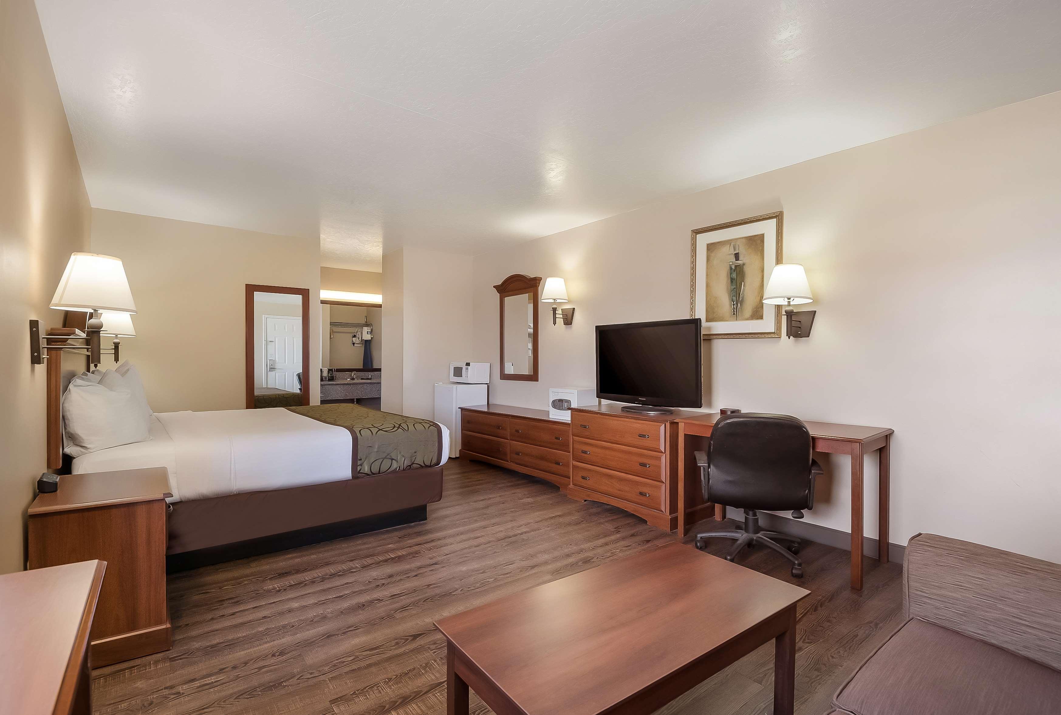 ชัวร์สเตย์ โฮเต็ล บาย เบสต์เวสเทิร์น เฟิร์นลีย์ Hotel ภายนอก รูปภาพ