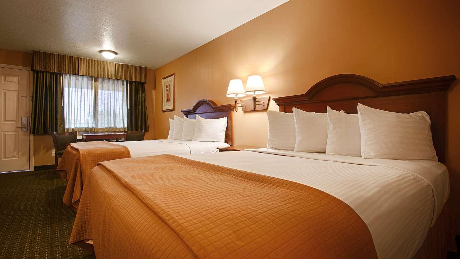 ชัวร์สเตย์ โฮเต็ล บาย เบสต์เวสเทิร์น เฟิร์นลีย์ Hotel ภายนอก รูปภาพ