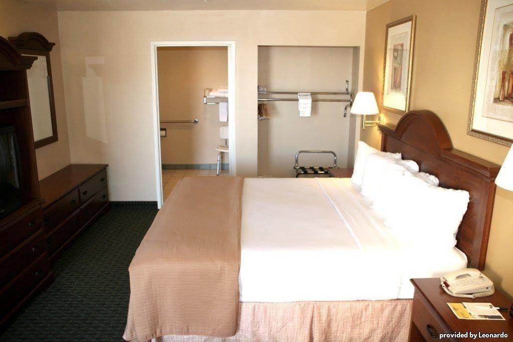 ชัวร์สเตย์ โฮเต็ล บาย เบสต์เวสเทิร์น เฟิร์นลีย์ Hotel ห้อง รูปภาพ
